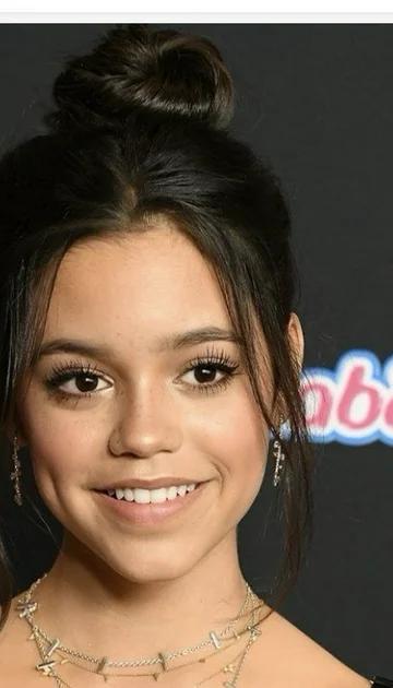 Jenna Ortega 