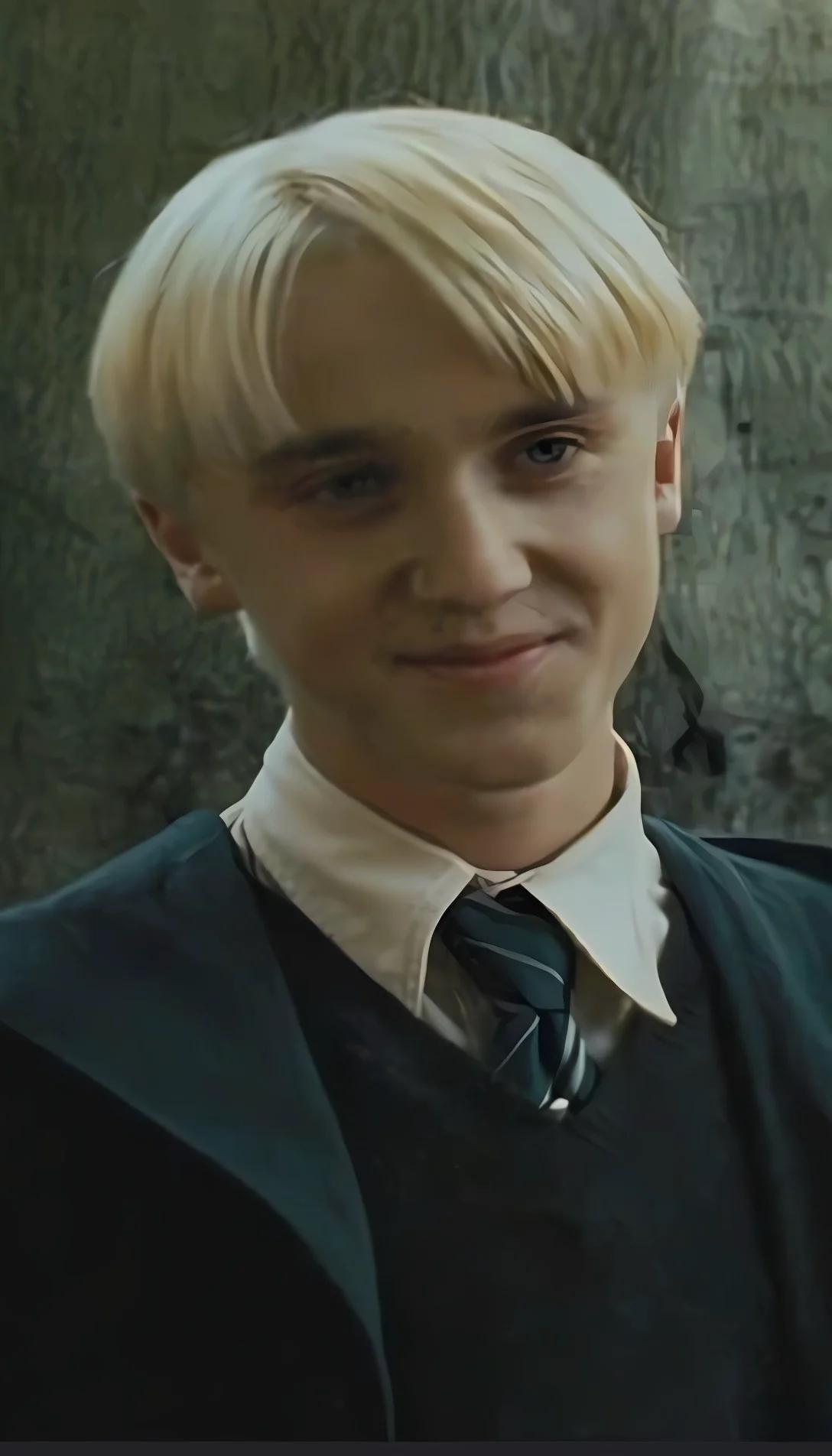 Museland-Apple-Draco-harry-potter-apple-Malfoy