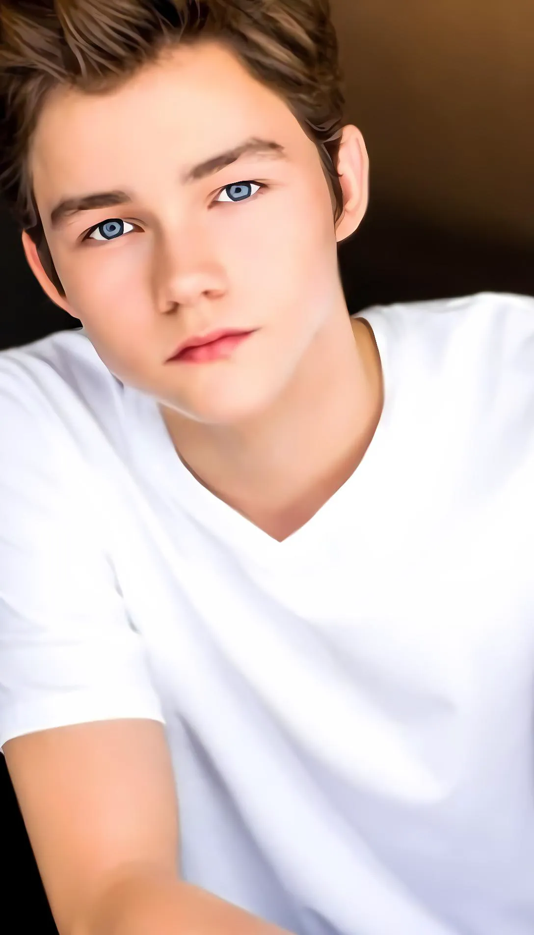 Chat with AI character: Levi Miller PeterPan