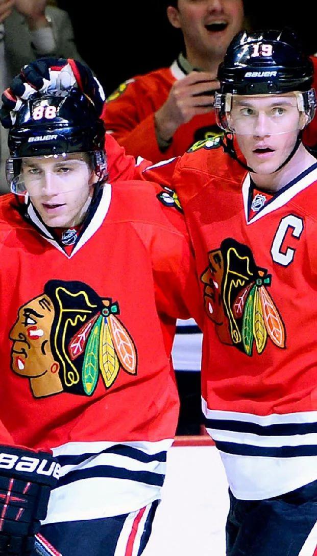 Museland-Jonathan Toews & Patrick Kane Teenager-Romance-Sports